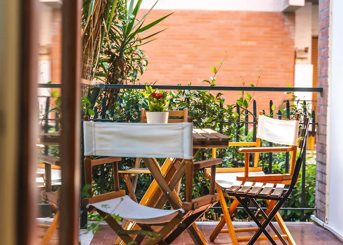 Domus Fuorimura Feriehus