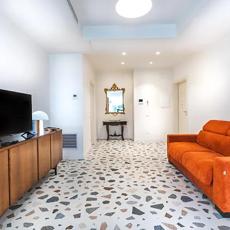 Domus Fuorimura Holiday home Sorrento